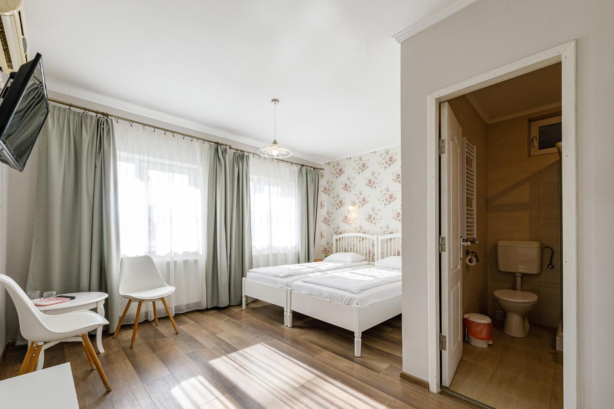 Pensiunea Bella Arad Extérieur photo
